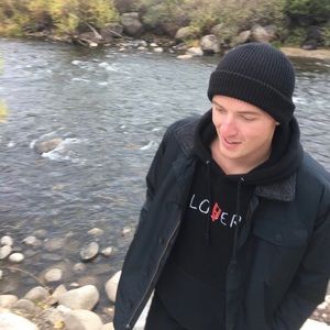 Meet your Posher, Blake